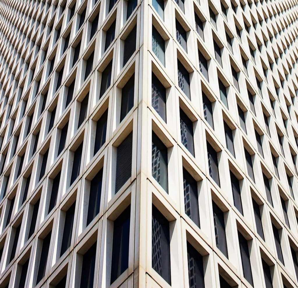 Asset Manager Market Entry and Investor Engagement mihail ribkin vjmldjephje unsplash